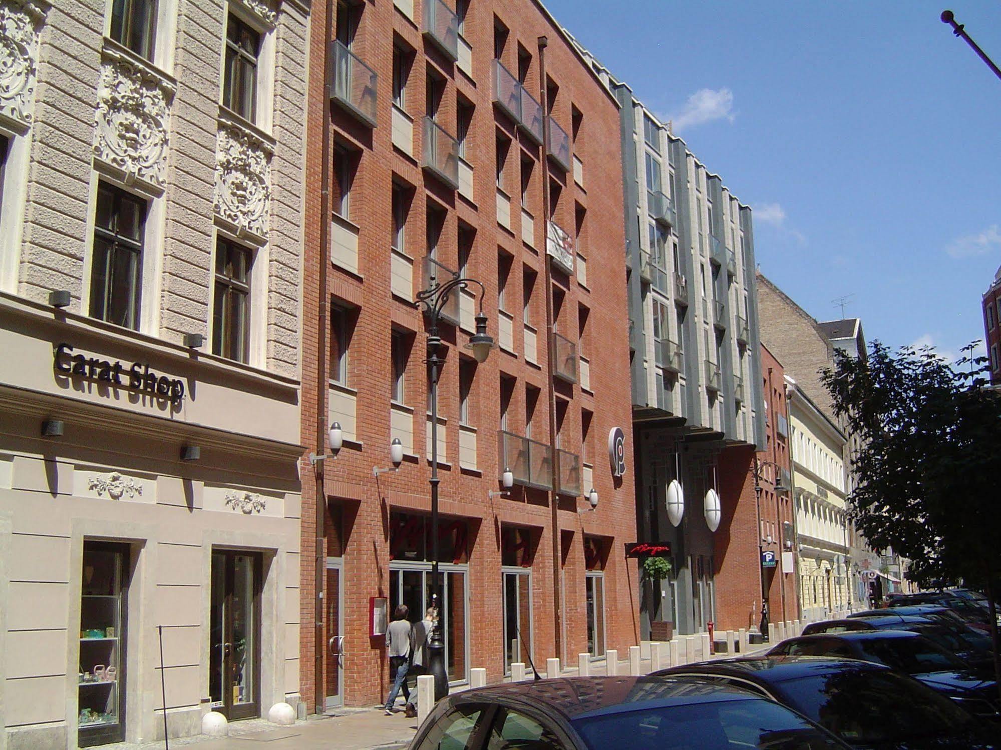 Trendy Deluxe Apartahotel Budapest